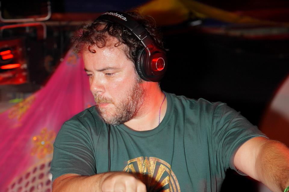 Whirly Fayre Temple Hedz